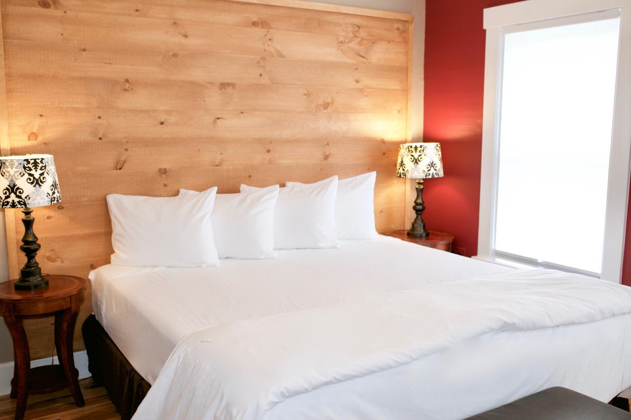 Inn At Kampfires Dummerston Center 外观 照片