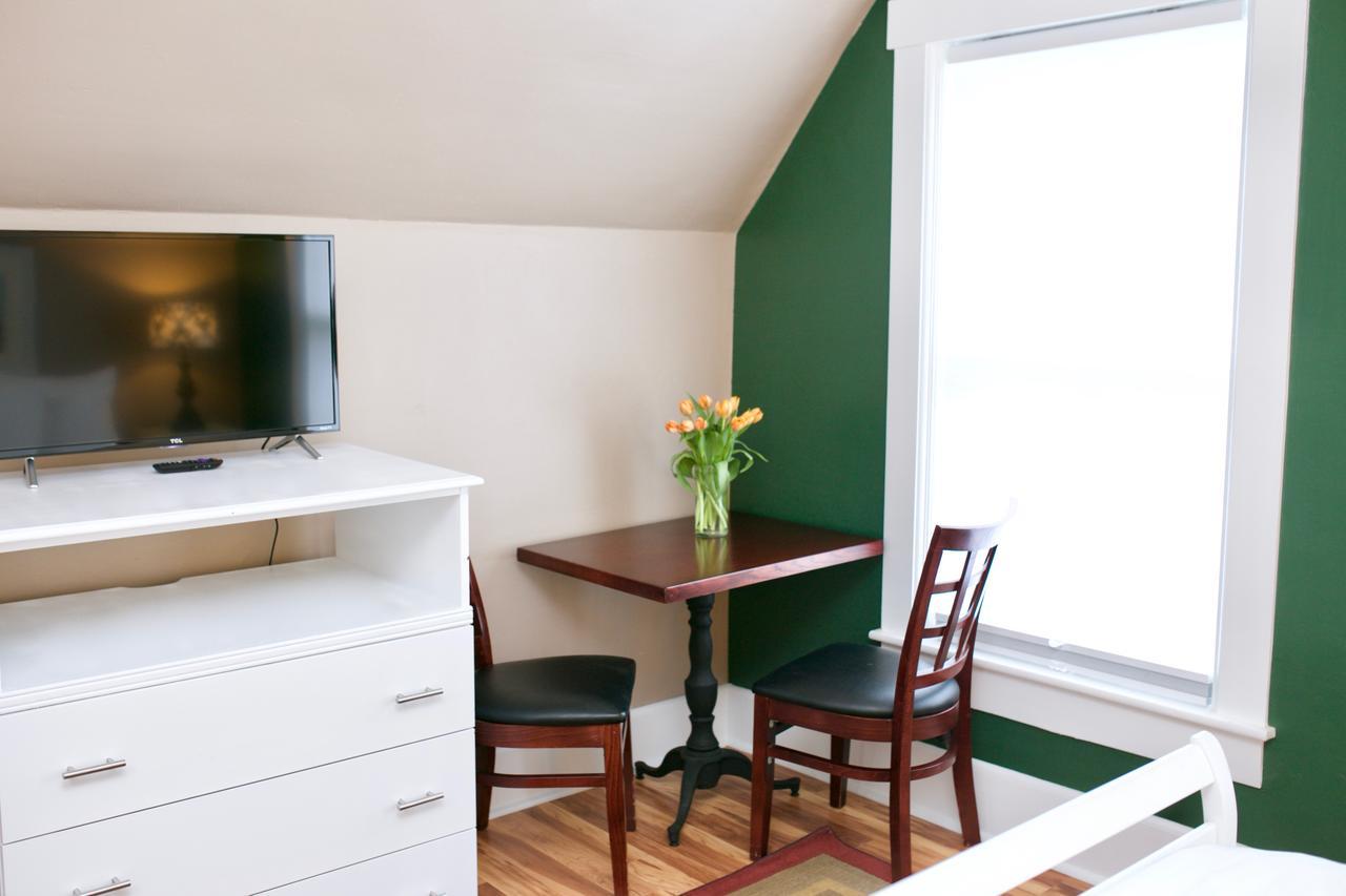 Inn At Kampfires Dummerston Center 外观 照片